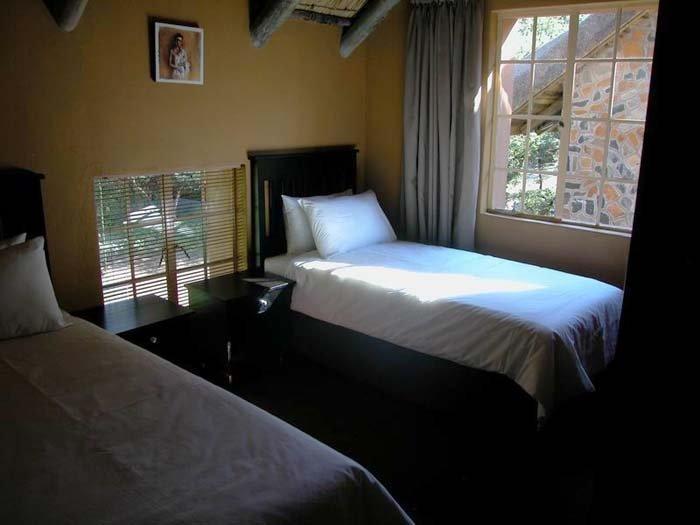 Maliba River Lodge Butha-Buthe Zimmer foto